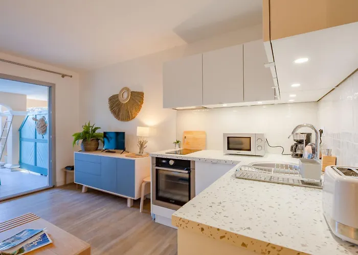 Les Calanques De Boulouris By Interhome