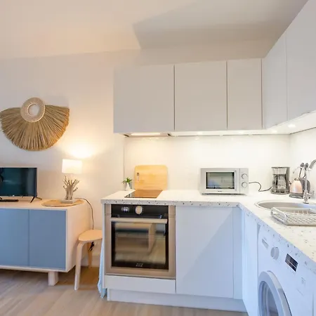 Les Calanques De Boulouris By Interhome Apartment