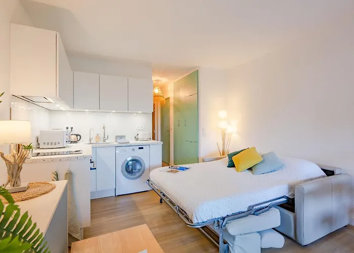 Les Calanques De Boulouris By Interhome Apartamento *