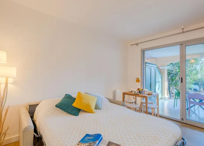 Les Calanques De Boulouris By Interhome Saint-Raphaël